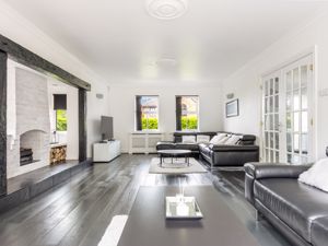 Photo 15- click for photo gallery